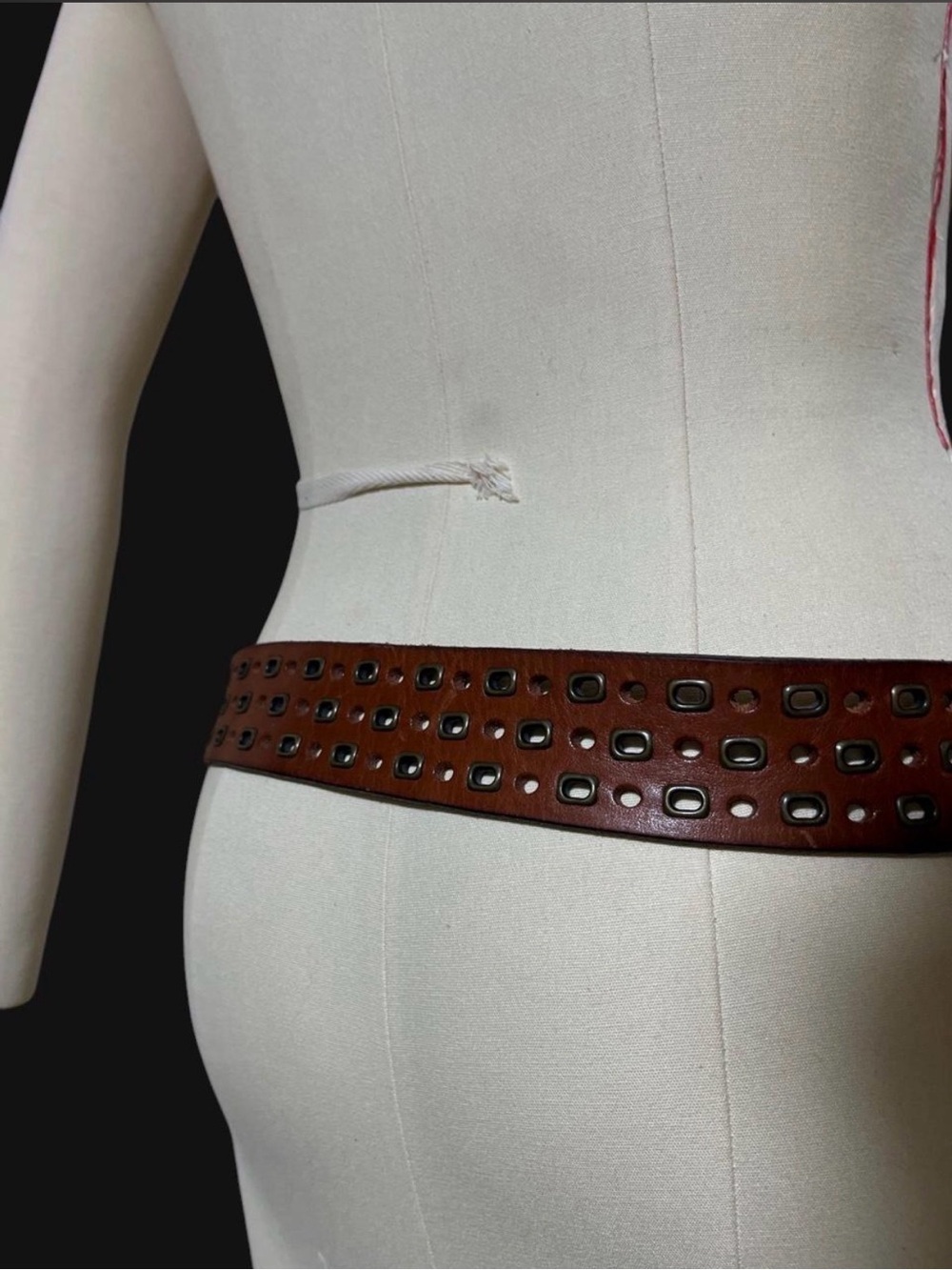 Lauren Ralph Lauren Brown Leather Studded Belt with Black Buckle - Picture 2 of 8